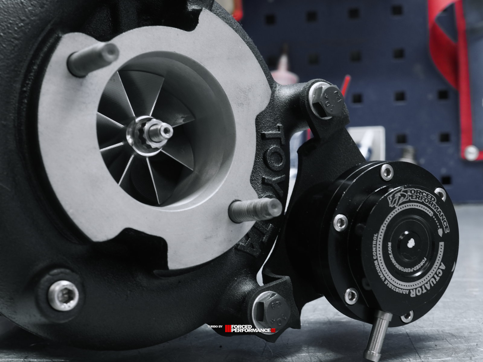 Хорошо сбалансированная и очень мощная конфигурация гибрида на 550 hpr для мотора 1JZ-VVTI Drift